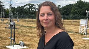 Cindyzg sex if you want try any kind of orifice.