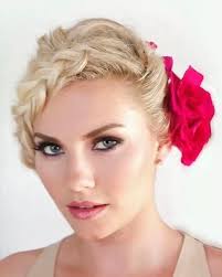 💙Callie Haverda💙 @teenvogue Makeup by me Hair @gabriella.pollino Styled  @jensenleigh Photo @emilysandiferphoto #calliehaverda #that90sshow  #makeupbykathleenkarridene