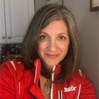 Nikki Wyatt's Instagram, Twitter & Facebook