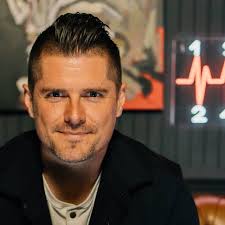 Bryce Kenny's Instagram, Twitter & Facebook