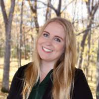 200+ perfiles de «Michelle Burg»