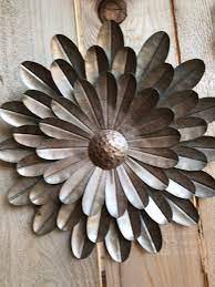 Galvanized Metal Sunflower With A Bronze And Pewter Finish To Hang On Wall As Art Or Wedding Decor Sunflower Art Metal Wall Art Sunflower Decor