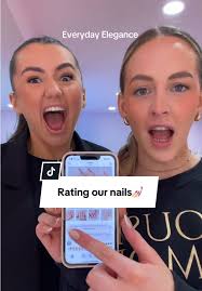 Rating our nails by how much we open our mouths😅💅🏻… think we both are  obsessed with French Fancy🤭 #houseofamor #diynails #pressonnails  #beautybrand
