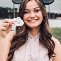 Carol Gann's Instagram, Twitter & Facebook