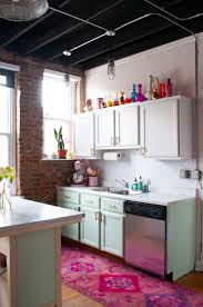 Before After This Mind Blowing Kitchen Renovation Cost Just 200 Cheap Kitchen Renovations Kitchen Renovation Kitchen Renovation Inspiration