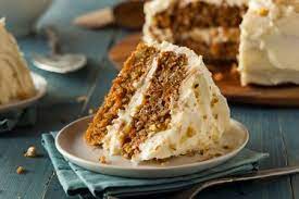How To Keep A Carrot Cake From Falling In The Middle | Livestrong