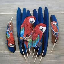 Birds Of A Feather Festival 2020 Intricate Animal Portraits Painted On Delicate Feathers In 2020 Feather Painting Feather Art Birds Painting