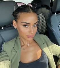 Paige Benton (paigebenton987)