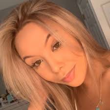 Amberly Brown (@Amberlybrownn)