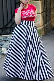 Black And White Striped Maxi Skirt Plus Size This Plus Size Full Long Wrap Maxi Skirt Is A Full Circle Skirt That Will Add Drama To Any Outfit Perfe Maxi Skirt Outfits Plus Size Skirts Plus Size Outfits