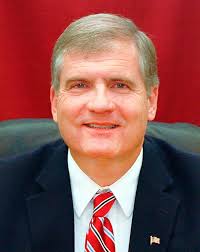 OMA complaint the latest point of conflict between council, mayor