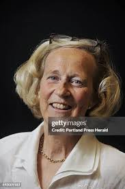 128 Salon Herald Street Stock Photos, High-Res Pictures, and Images