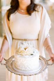 How To Preserve Your Wedding Cake The Right Way Wedding Cake Tops Floral Wedding Cakes Wedding Cakes