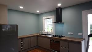 Nuancier peinture envie et luxens, les couleurs de ma. Peinture Depolluante Mur Boiserie Radiateur Envie Bleu Calme Velours 2 L Leroy Merlin