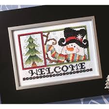 Caterpillar cross stitch brings you modern cross stitch kits, patterns and stitch along projects! Downloadable Cross Stitch Patterns
