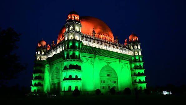Gol Gumbaz (Vijayapura) Image 2