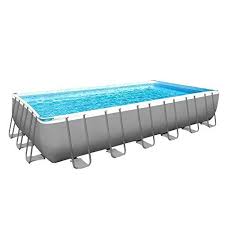 epingle sur piscine de jardin