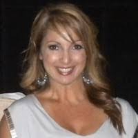 Liz Ulrich's Instagram, Twitter & Facebook