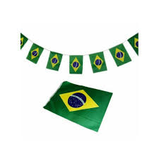 Infelizmente uma galera bem duvidosa se apropriou das cores da bandeira do brasil. Kit Bandeira Do Brasil Tecido 30x20cm Com 20 Unidades Cepel