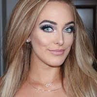 Jessica Beattie's Instagram, Twitter & Facebook