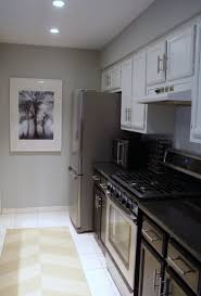 Black Appliances With Light Grey Cabinets Black Cabinets Do Not Like Upper White Stainless Appliances Light Grey Paint Do Not Like Floor Kitchen Colors Trendy Kitchen Colors Small Kitchen Layouts