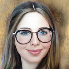 Esther Kurtz's Instagram, Twitter & Facebook