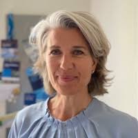 200+ "Anne Mark" profiles