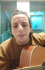 Todo mundo se cuidando pra gente poder assistir o @djavanoficial ao vivo  mais uma vez em paz. obg ❤️, #vozeviolao #mpb #brasilia #djavan #acustico