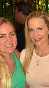 Beautiful Vienna 🇦🇹 day 1 🕰️ The astronomical clock belongs to the  Amalienburg, a wing of the Hofburg Palace. 🌳 St. Michael's Dome of the  Hofburg Palace ☕️ my tourguide's fave coffee