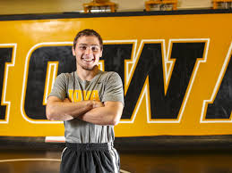As a folkstyle wrestler, lee is a james e. Iowa Wrestler Spencer Lee Looks To End Difficult Season With 2nd Ncaa Title College Sports Siouxcityjournal Com