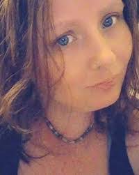 Regina Metcalf's Instagram, Twitter & Facebook