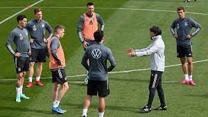 Haluatko varmasti nähdä nämä twiitit? Euro 2020 Dfb Team Als Wundertute Wie Gelingt Joachim Low Das Em Puzzle Eurosport