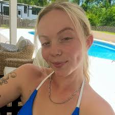 ISO: someone that I can have make me these cookies by the 28th…