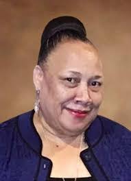 Lenora Nervais's Instagram, Twitter & Facebook