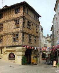 Greenshift corporation (gers) 27 strains of cannabis grown with greenshift licensed technology in tacoma, tumwater and lacey washington. Maison Fedel A Auch Bild Von Gers Occitanie Tripadvisor