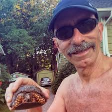 Completing 10k race in Paradise Five and dime