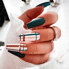 See more ideas about nails, acrylic nails, nail designs. Cute Dark Green Nails For Autumn Winter 2020 Cute Manicure