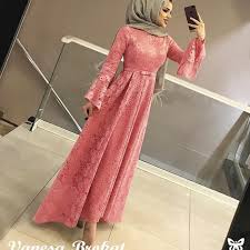 Untuk membuat dress brokat yang cantik hendaknya diberi kain pelapis untuk menutupi kekurangan brokat yang jenisnya menerawang atau tembus pandang. Promo Gamis Pesta Brokat Peach Long Dress Brokat Laura Gaun Pesta Berkualitas Shopee Indonesia