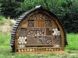 Hotel A Abeilles Bees Hotel Jardin Des Plantes Paris Bee Hotel Insect Hotel Bug Hotel