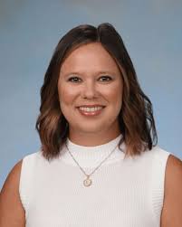 Lana Daigle's Instagram, Twitter & Facebook