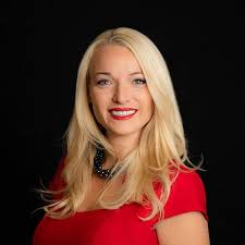 Breaking the Silence: Voices of Survivors: Jewsbury, Michelle:  9798874338466: Amazon.com: Books