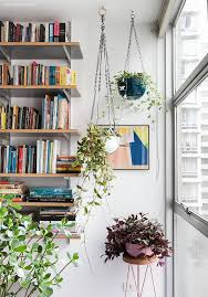 When you want to decor your room with indoor plants, you are a person who love life so much. 37 Indoor Hanging Plants Ideas To Decorate Your Home Page 10 Of 37 Vimdecor