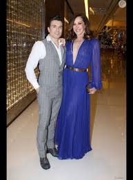 Jarbas postou várias fotos dos dois em seu instagram e escreveu: Claudia Raia E Jarbas Homem De Mello Se Casaram No Civil Neste Sabado 8 De Dezembro De 2018 Purepeople