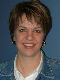 Karen Lepine's Instagram, Twitter & Facebook