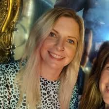 Jayne Arnold (@VaillantJayne)