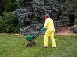 Whichever region you live in, these guides and maintenance tips for grass, soil, fertilizing and mowing will help you become an expert in lawn care and yard maintenance. Selecting A Professional Lawn And Landscape Maintenance Company Unl Water