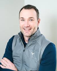 Justin Elder's Instagram, Twitter & Facebook