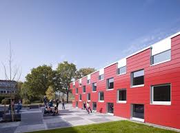 Milano News: Salmtal Secondary School Canteen