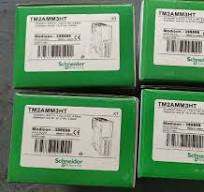 1PCS New original Unopened TM2AMM3HT Schneider TM2AMM3HT Fast shipment