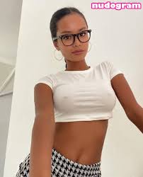 Putri Cinta  putri_cinta  putriwithlove Nackte geleakte OnlyFans Foto 24  - Nudogram v2.1